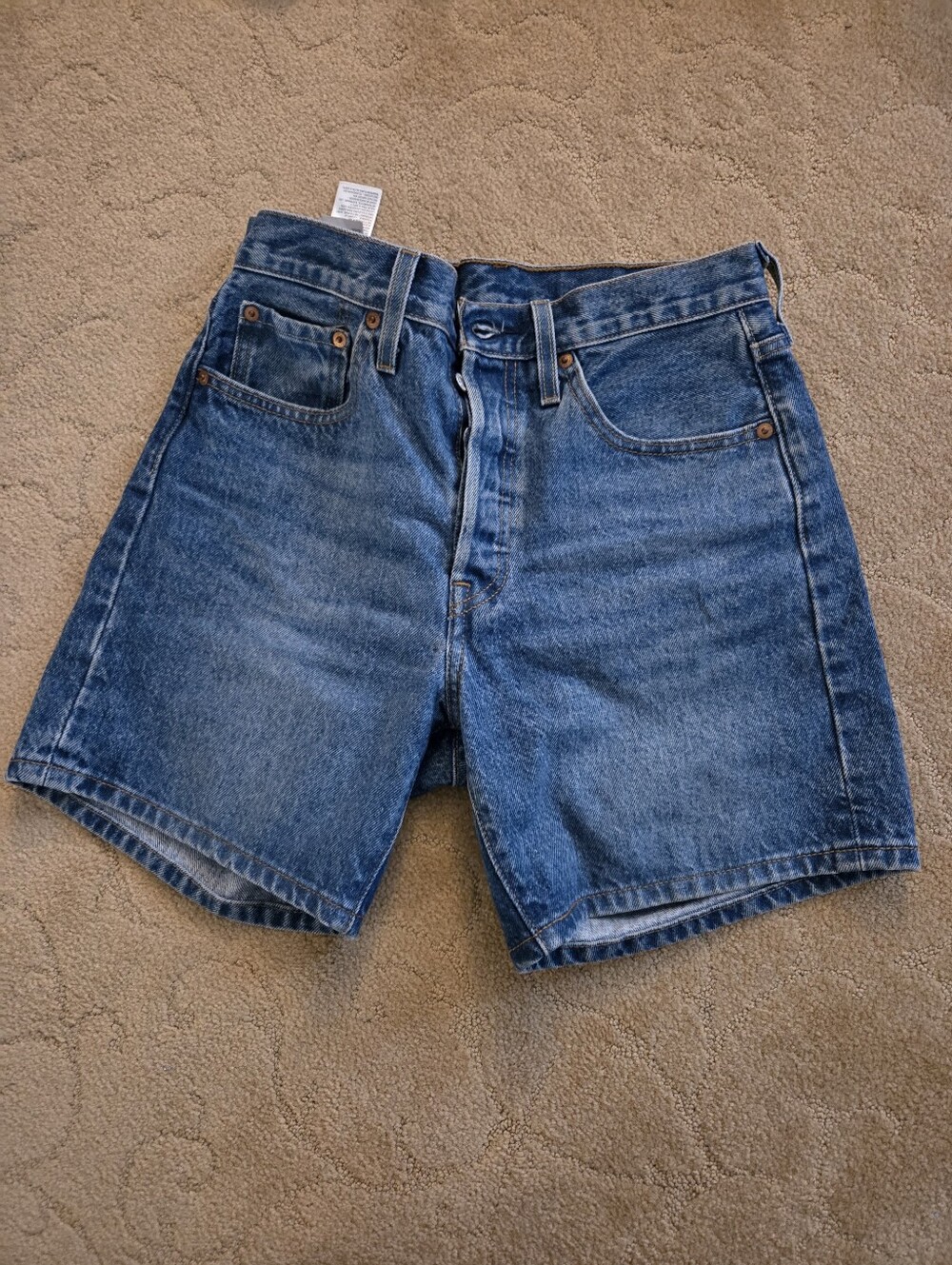 Levi's Classic Mid-Blue Denim Shorts